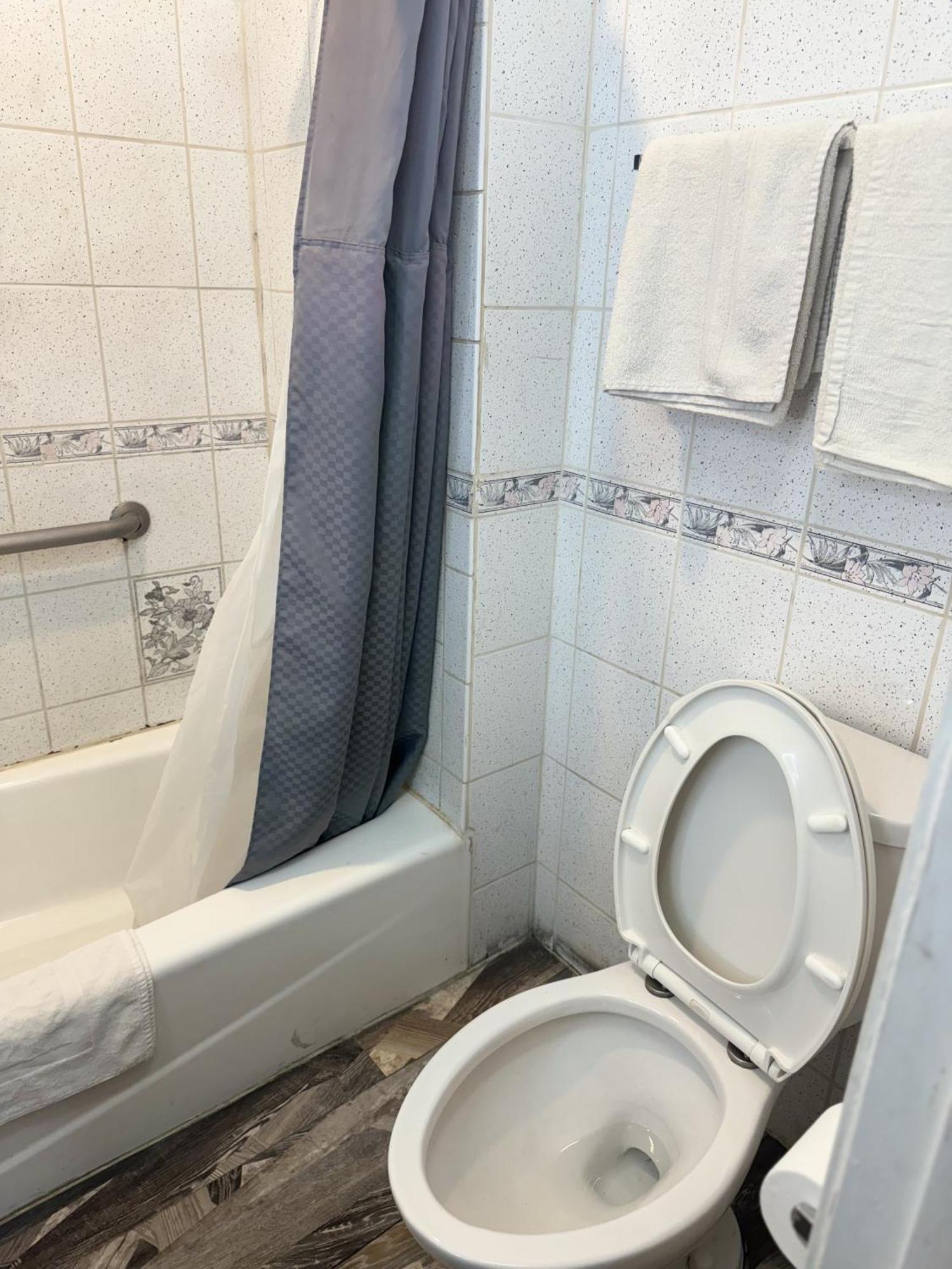 Bob'S Motel Commerce Bagian luar foto